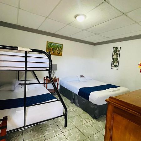 Hostal Clary Leon Luaran gambar